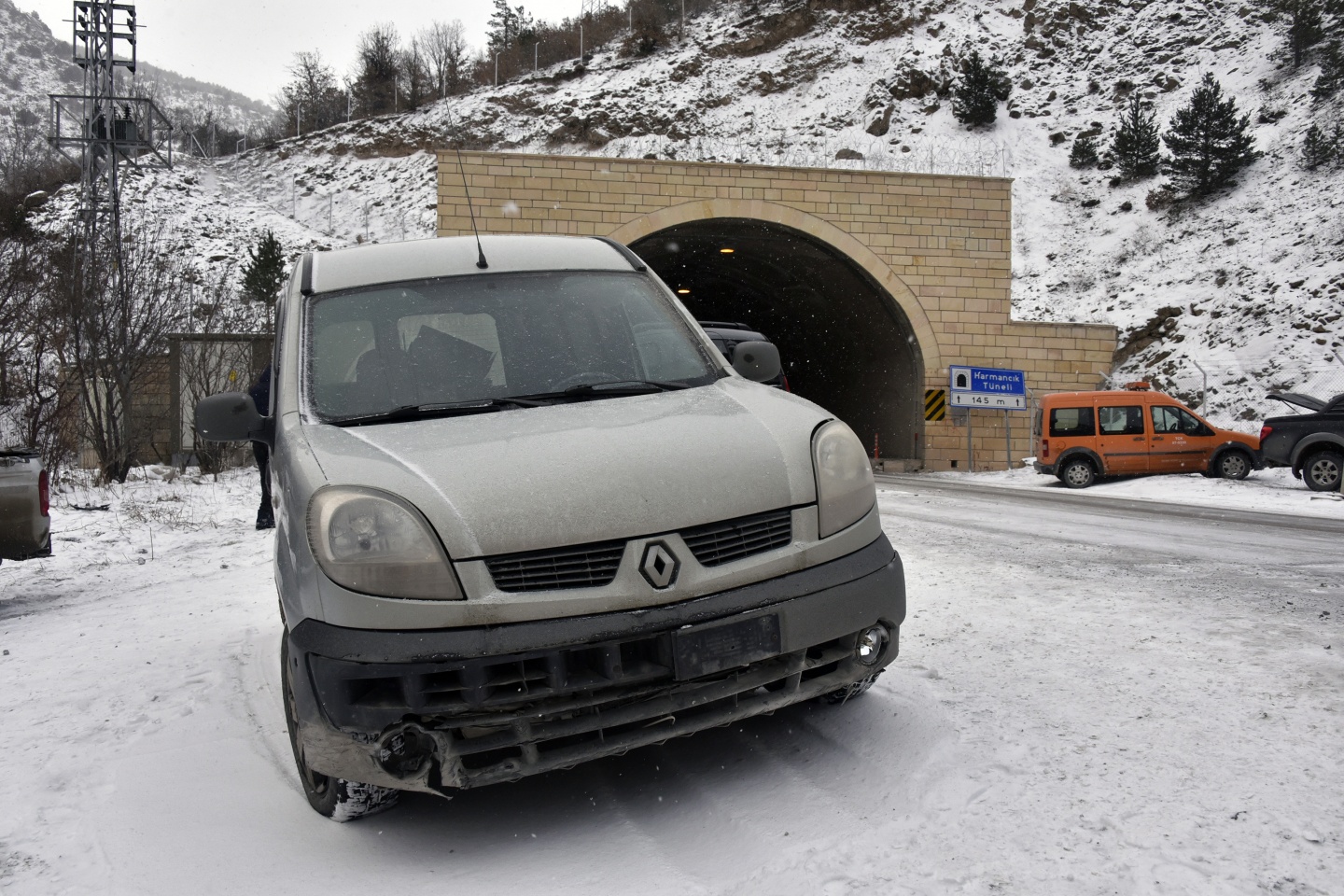 Gümüşhane’de kış lastiği faciası: 1 ölü 10