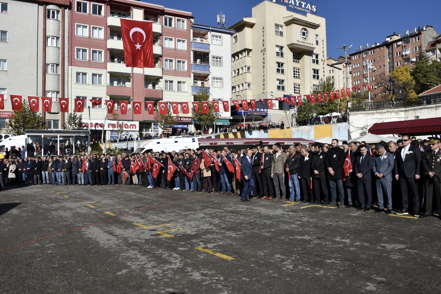 Şehit Baş Polis Memuru memleketine uğurlandı 8