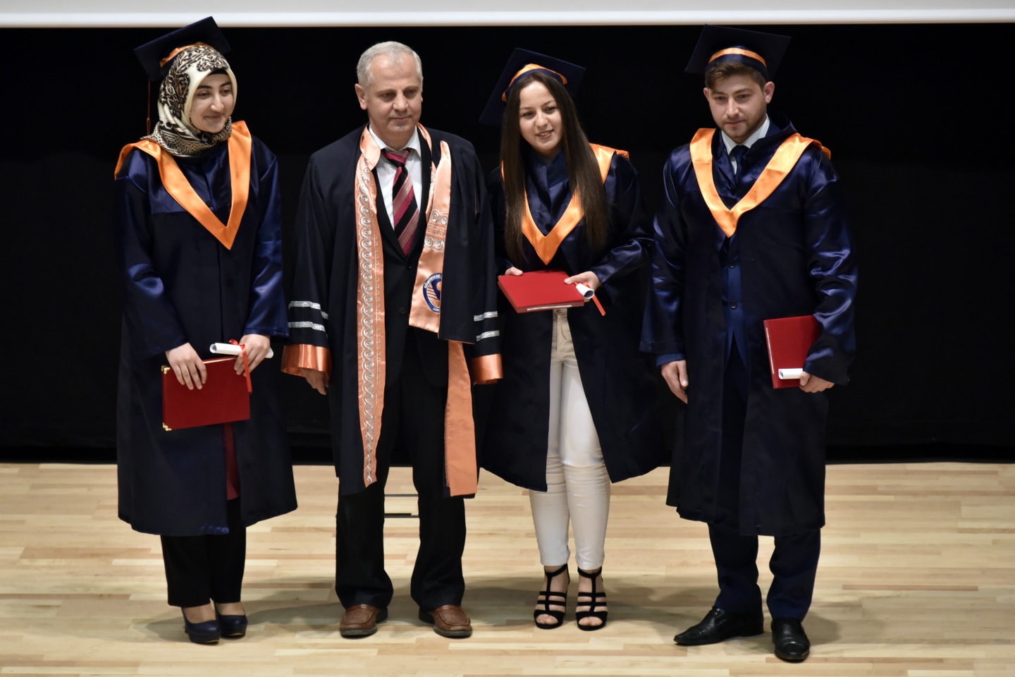 Gümüşhane Üniversitesinde 9.mezuniyet sevinci 31