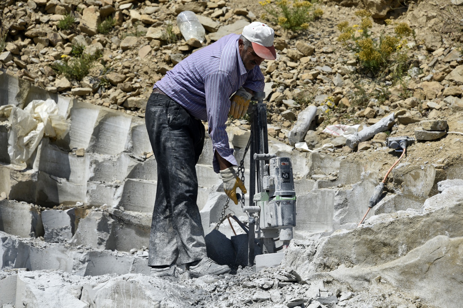 Ekmeğini taştan çıkaran son usta 30