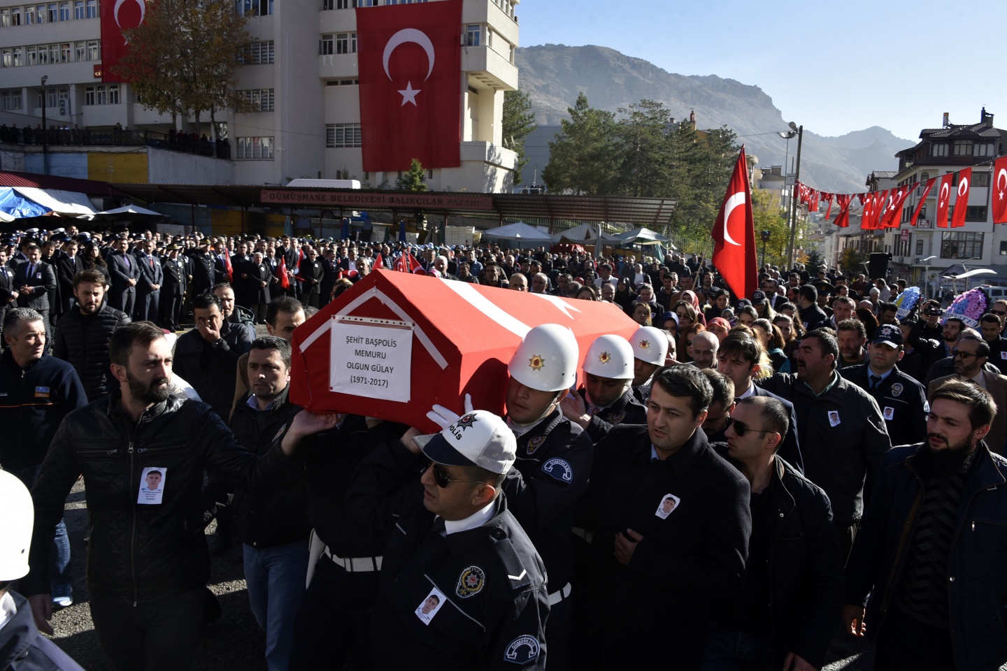 Şehit Baş Polis Memuru memleketine uğurlandı 12