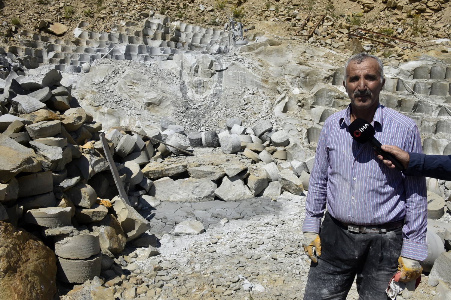 Ekmeğini taştan çıkaran son usta 39