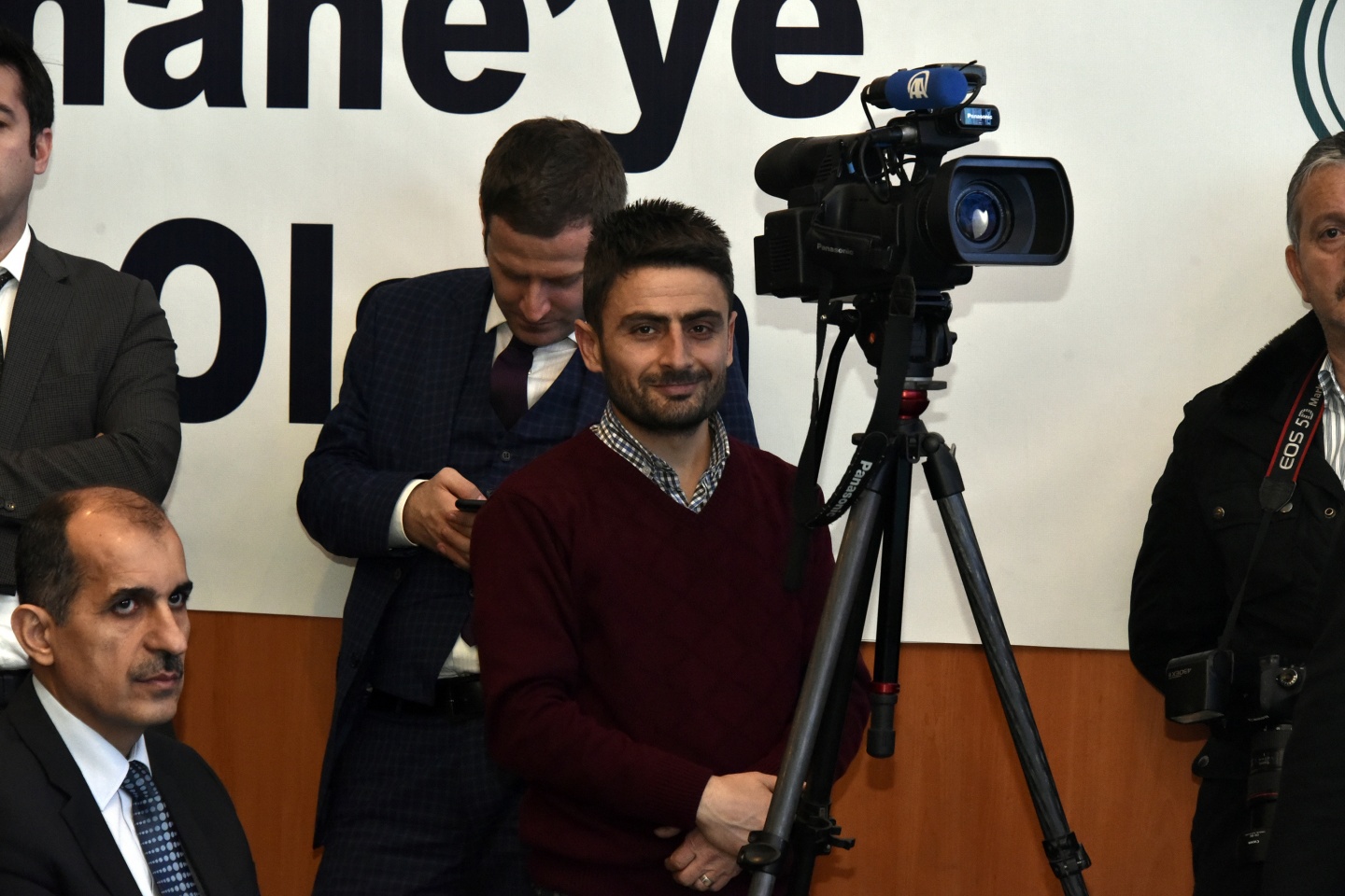 Bakan Eroğlu AK Parti teşkilatını ziyaret etti 45