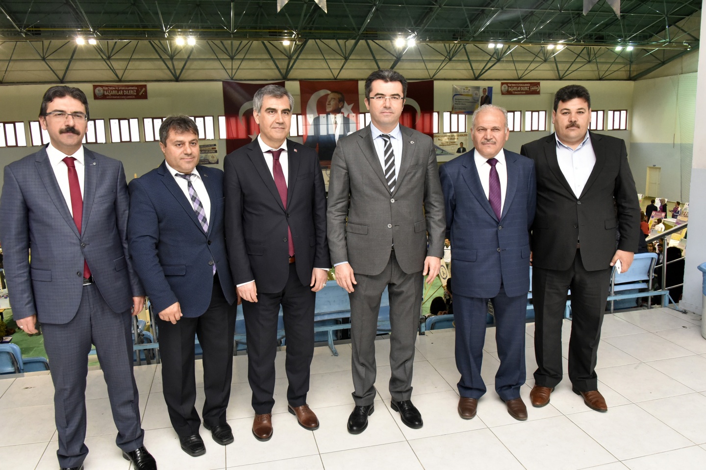 Geleceğin bilim adamları spor salonuna sığmadı 13