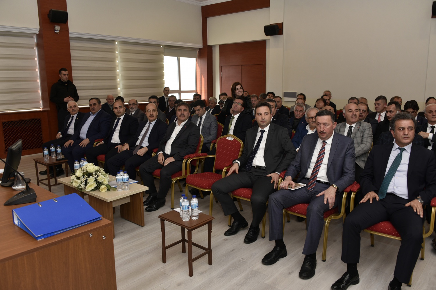 Avrupa’nın en uzun, dünyanın ikinci en uzun karayolu tünelinde yüzde 52 seviyesine ulaşıldı 12