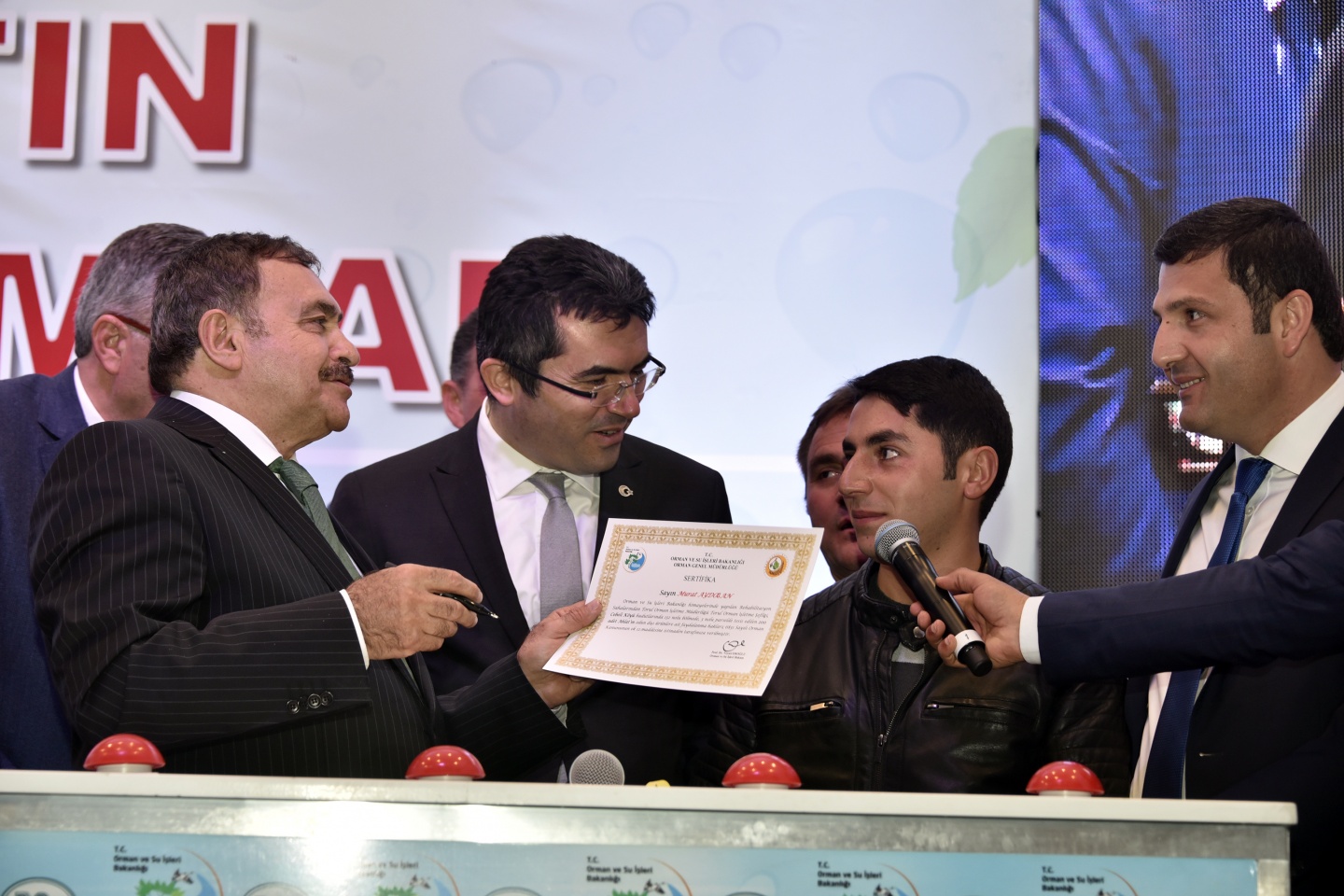 Bakan Eroğlu AK Parti teşkilatını ziyaret etti 49