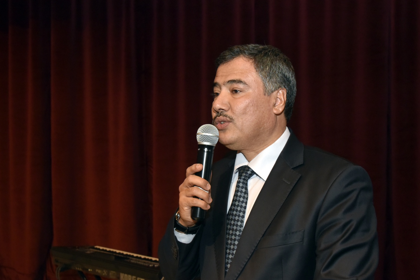 ‘Mikrofon Sende Solo Ses Yarışmasının’ finalleri yapıldı 1