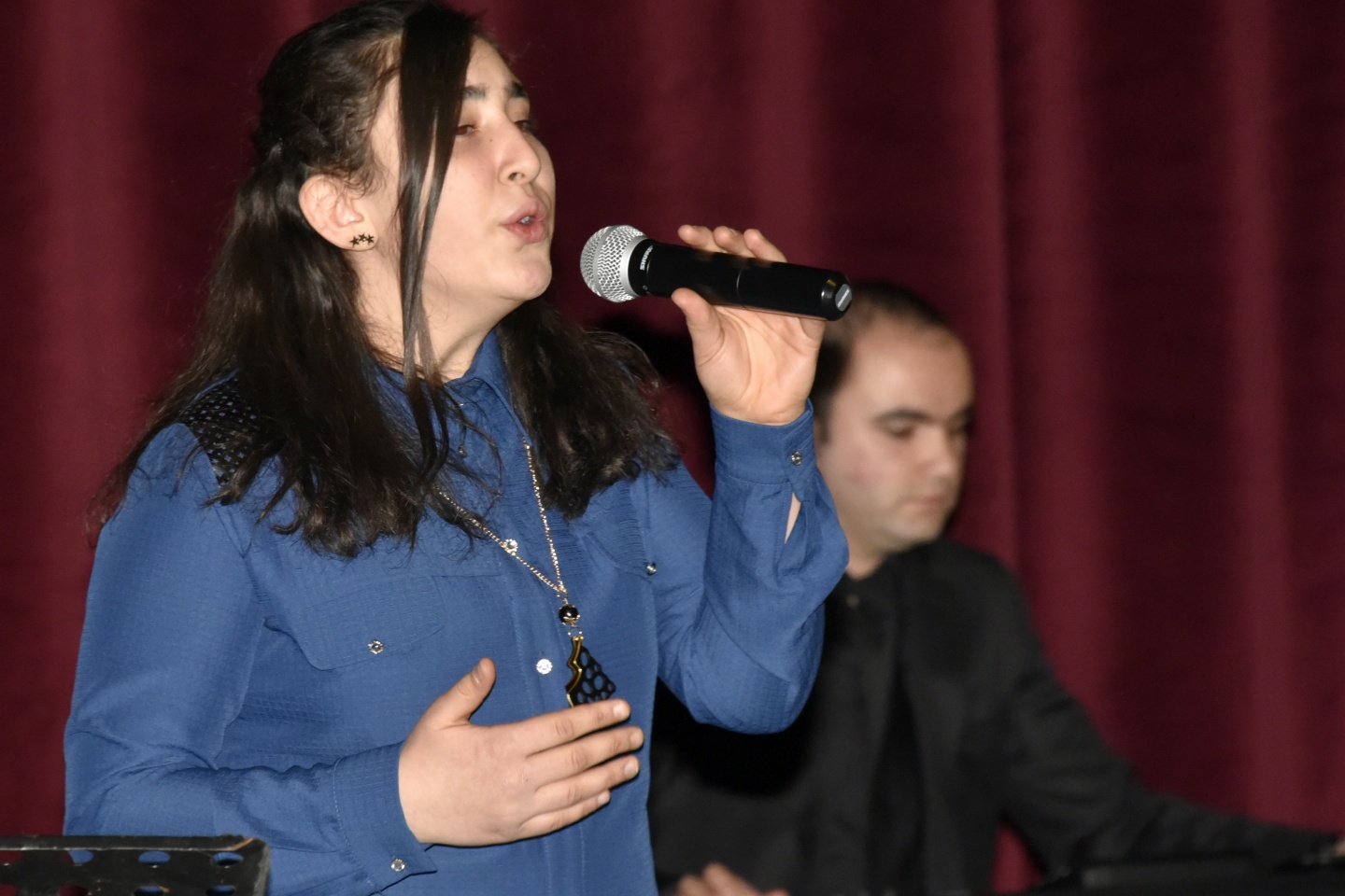 ‘Mikrofon Sende Solo Ses Yarışmasının’ finalleri yapıldı 8