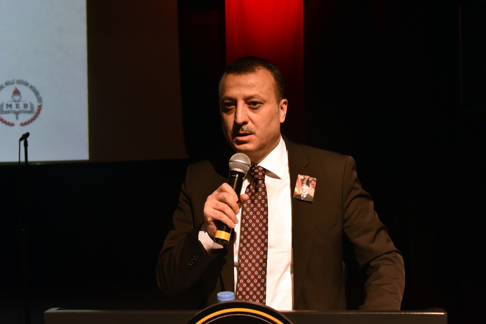 Gazi Mustafa Kemal Atatürk vefatının 81.yılında Gümüşhane’de anıldı 10