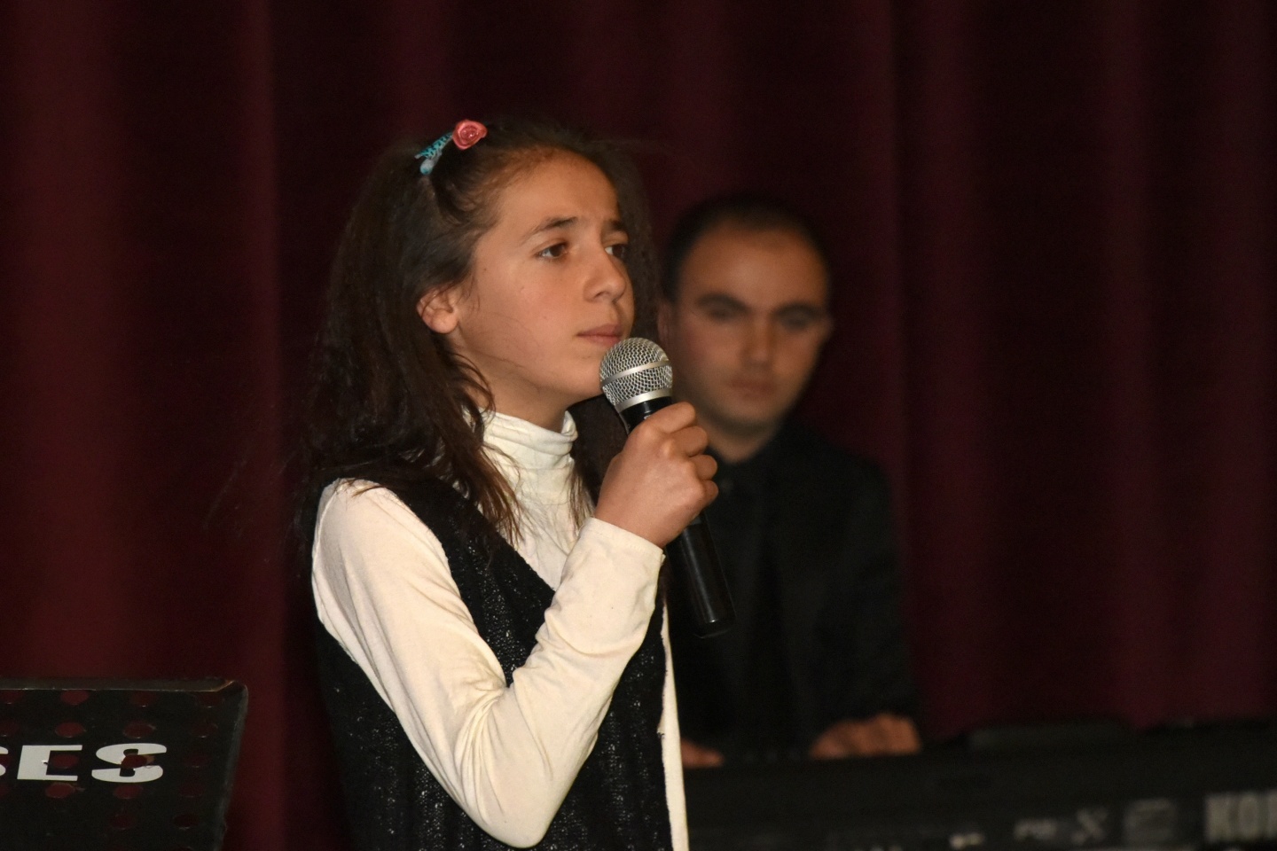 ‘Mikrofon Sende Solo Ses Yarışmasının’ finalleri yapıldı 4