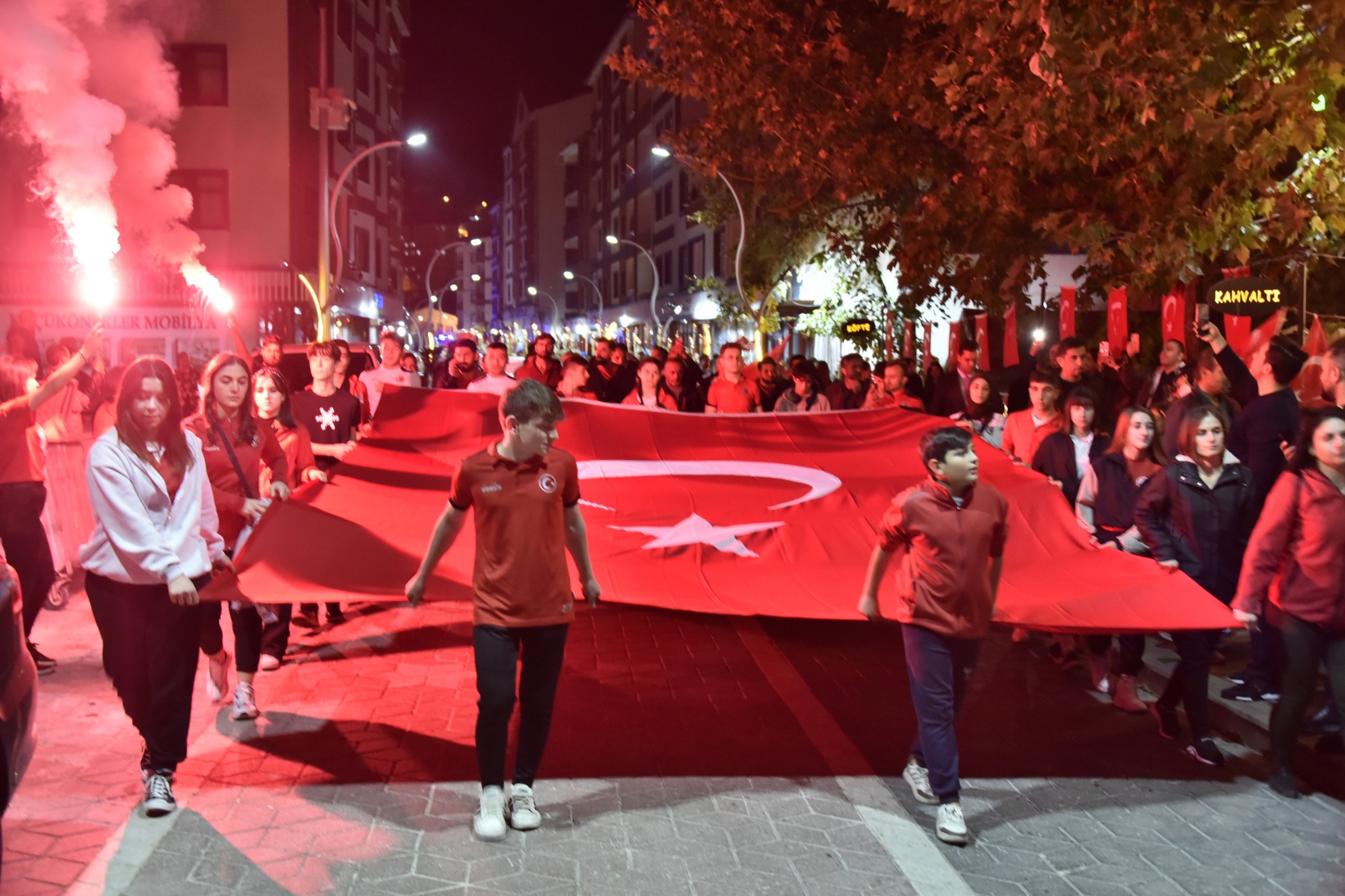 Gümüşhane’de fener alayı yürüyüşü gerçekleştirildi   15