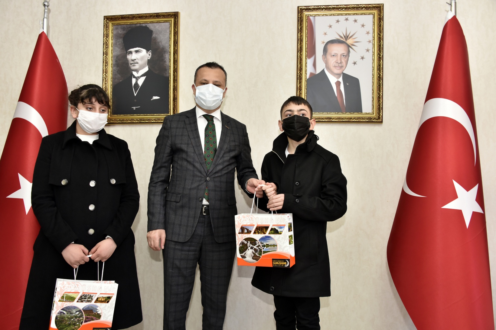 81 Genç, 81 Bayrak projesi Gümüşhane'de 6