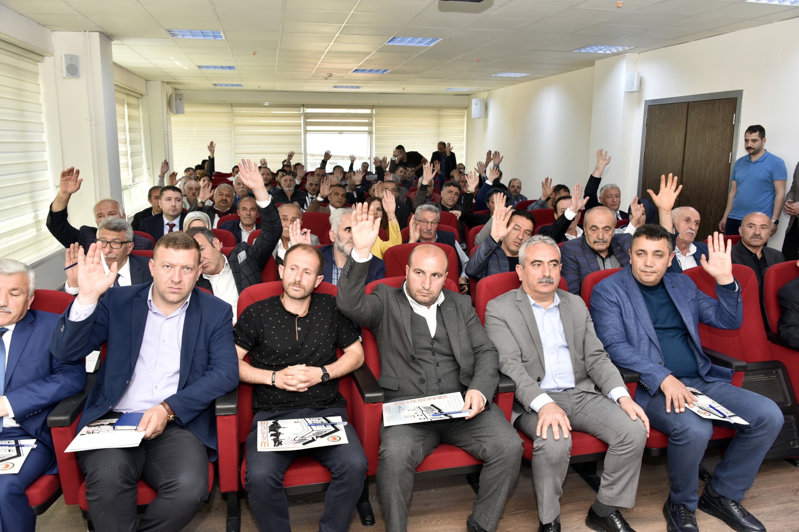 Gümüşhane Kent Konseyi’nin yeni başkanı Rüstem Demirağ oldu 15