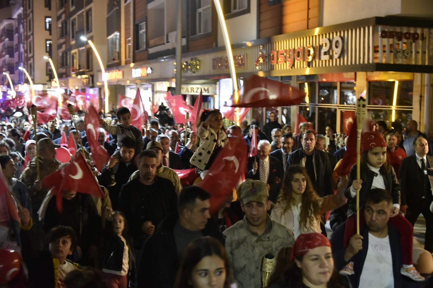 Gümüşhane’de fener alayı yürüyüşü gerçekleştirildi   45