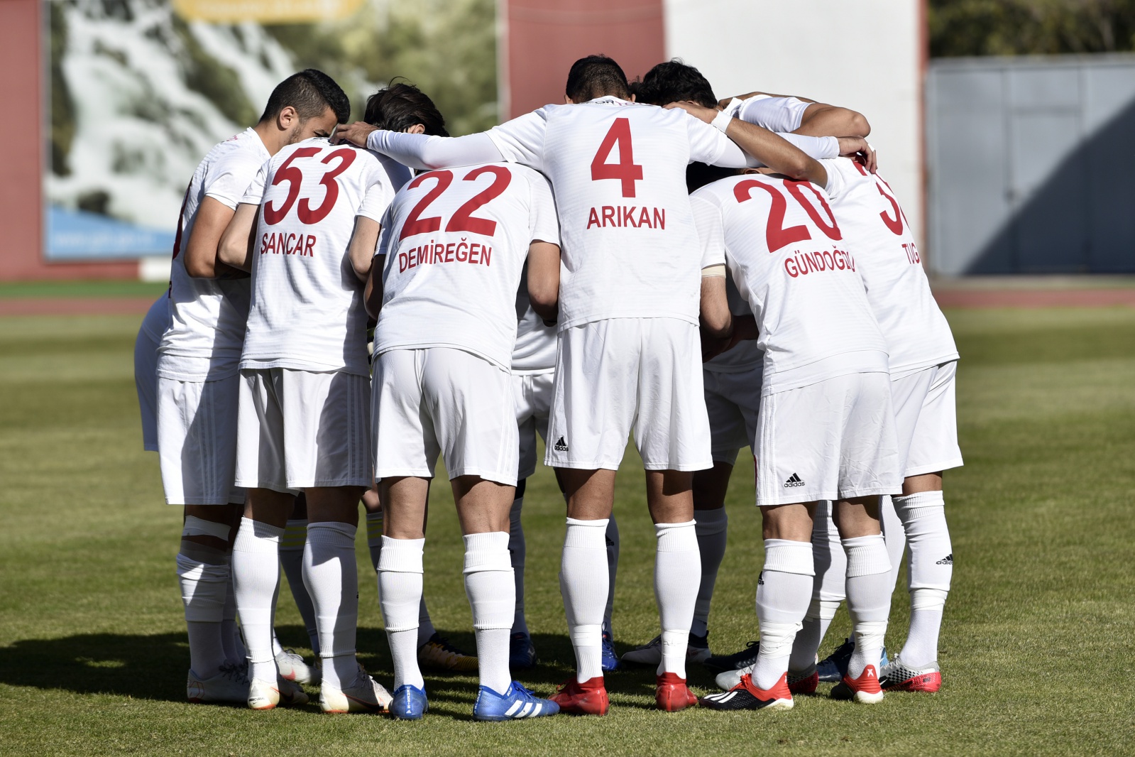 Gümüş sahasında kayıp: 0-1 21