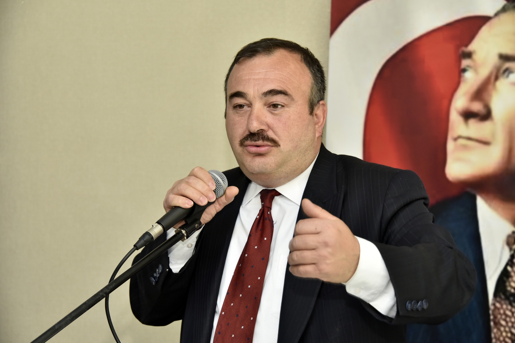 Gümüşhane Kent Konseyi’nin yeni başkanı Rüstem Demirağ oldu 13