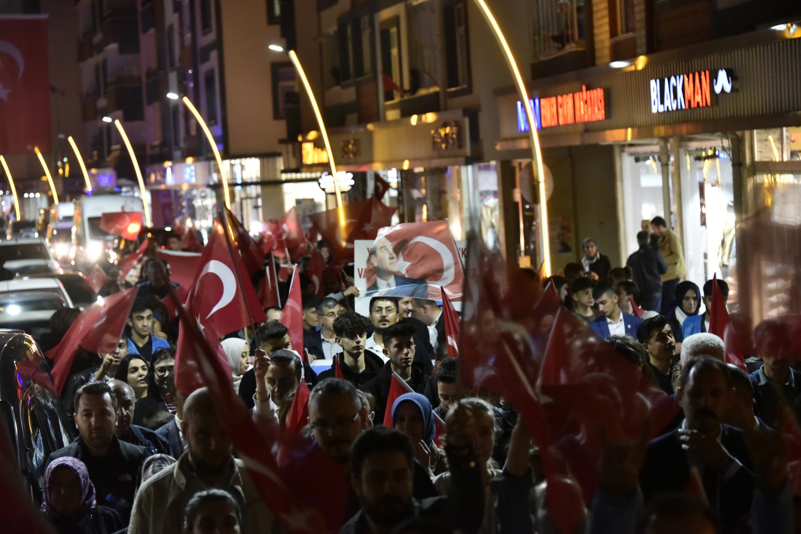 Gümüşhane’de fener alayı yürüyüşü gerçekleştirildi   83