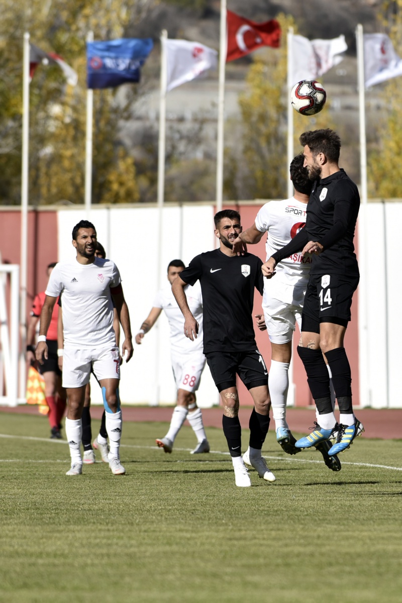 Gümüş sahasında kayıp: 0-1 40