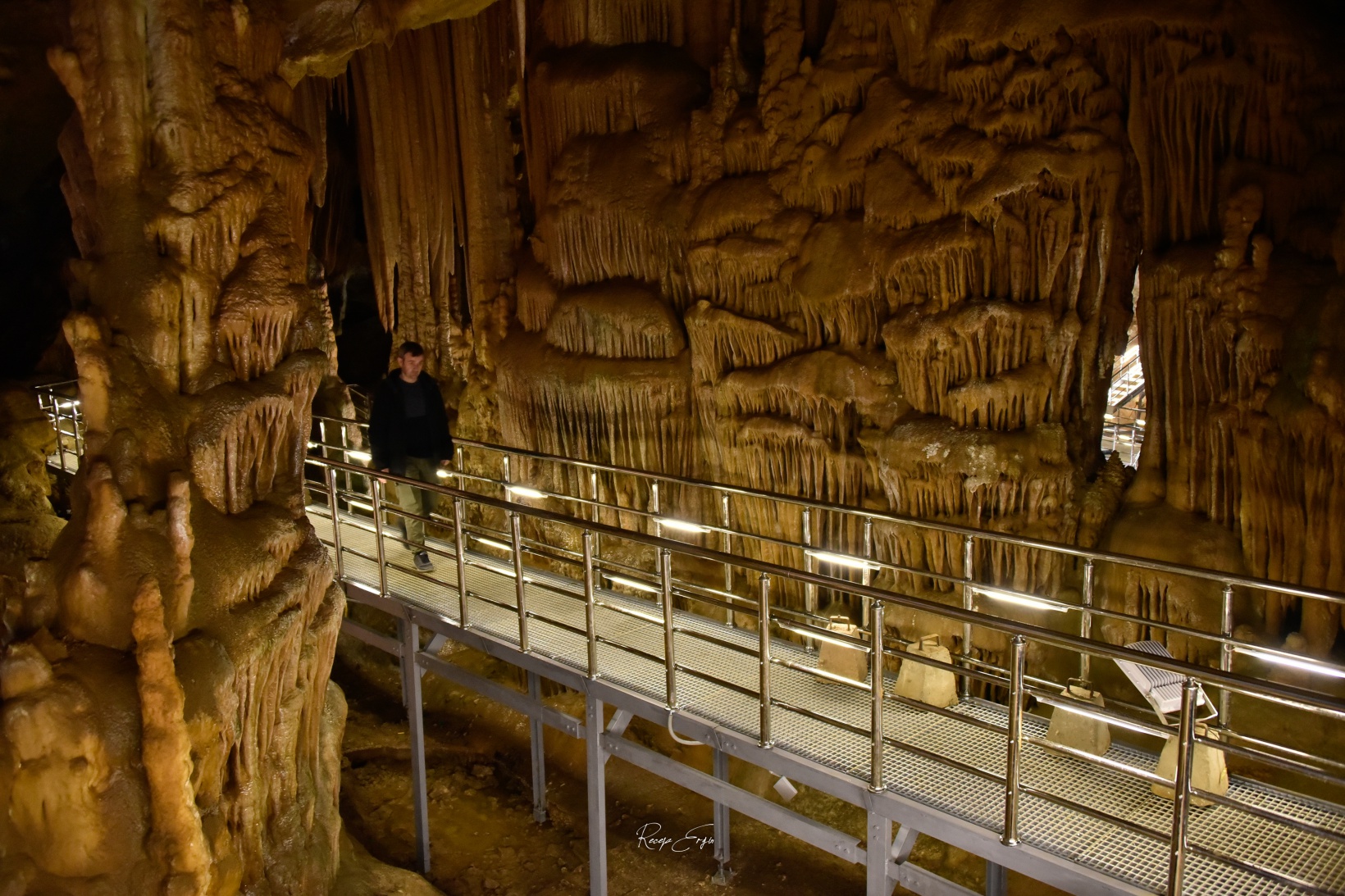 Gümüşhane’nin yeraltı sarayını 121 bin kişi ziyaret etti 2