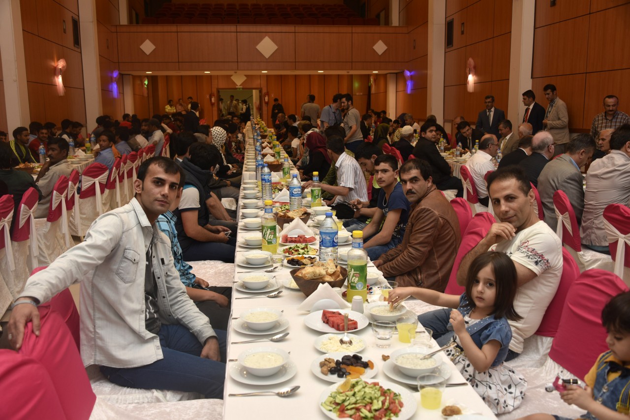 Gümüşhane'deki göçmenler iftar yemeğinde buluştu 2