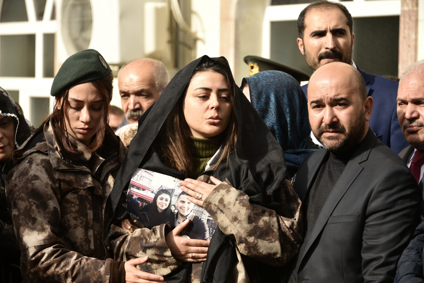 Gümüşhane şehidini gözyaşlarıyla uğurladı 13