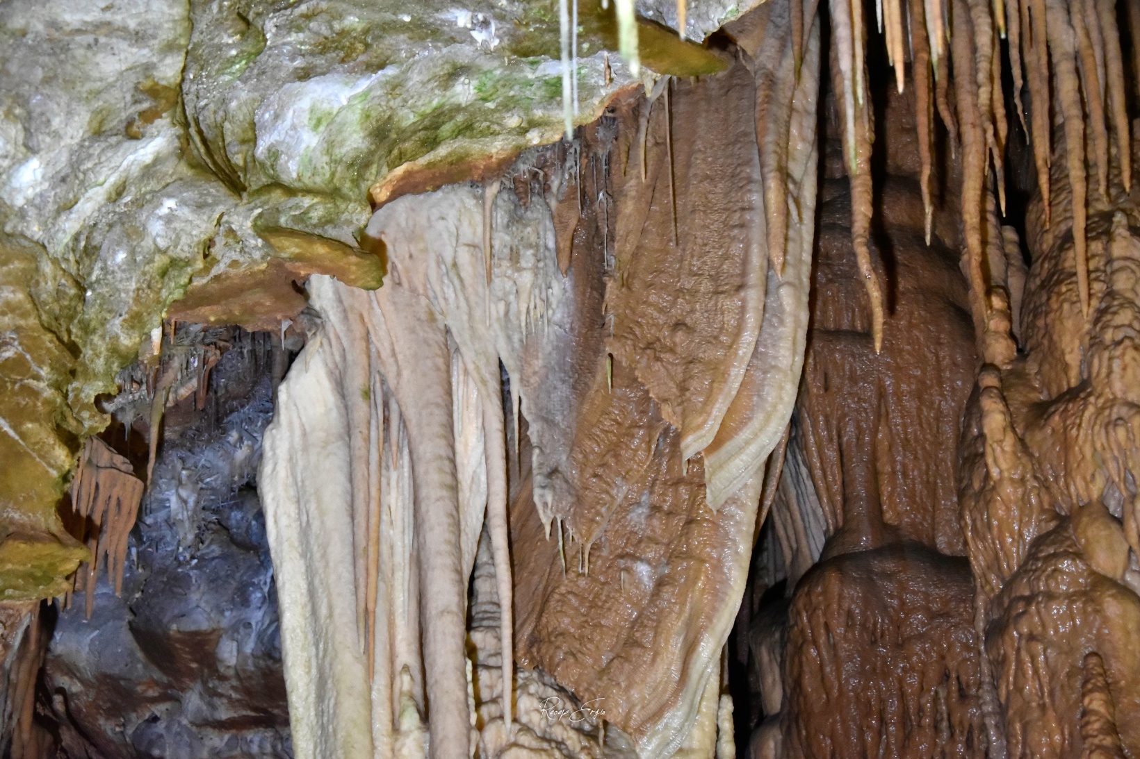 Gümüşhane’nin yeraltı sarayını 121 bin kişi ziyaret etti 14