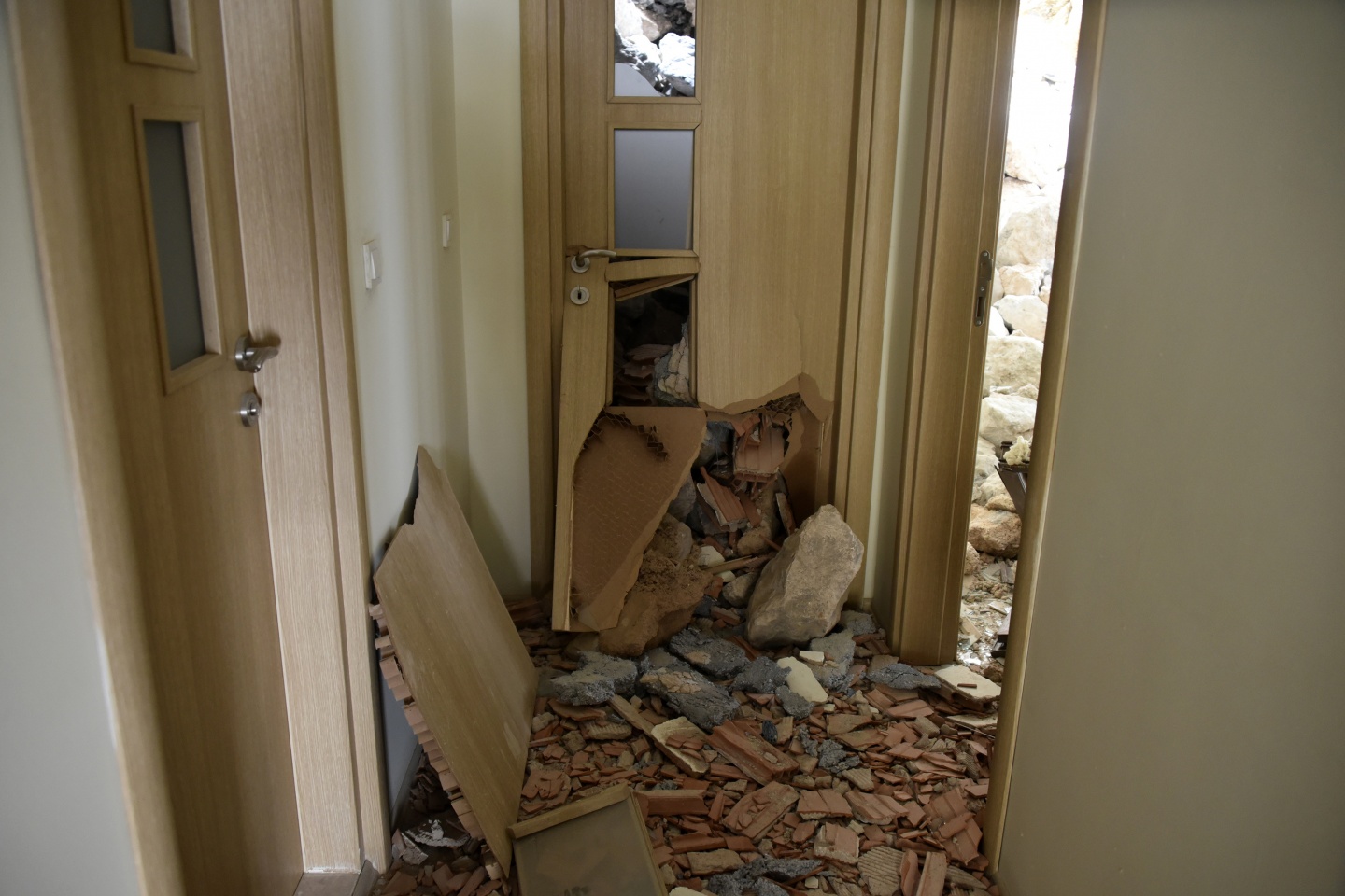 Felaketin boyutları gün ışıyınca ortaya çıktı 10