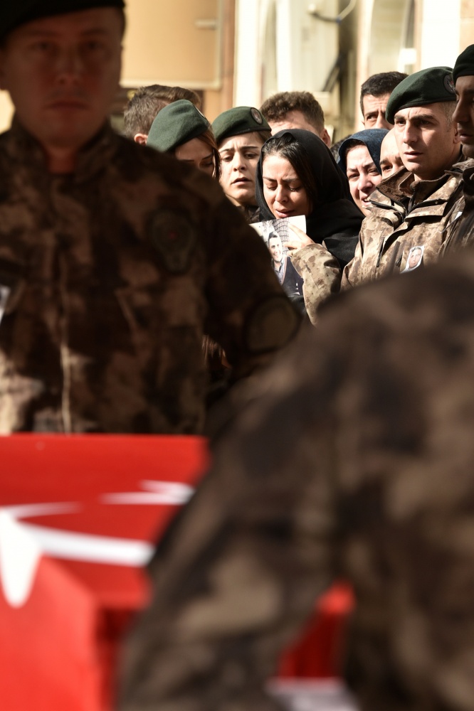 Gümüşhane şehidini gözyaşlarıyla uğurladı 14