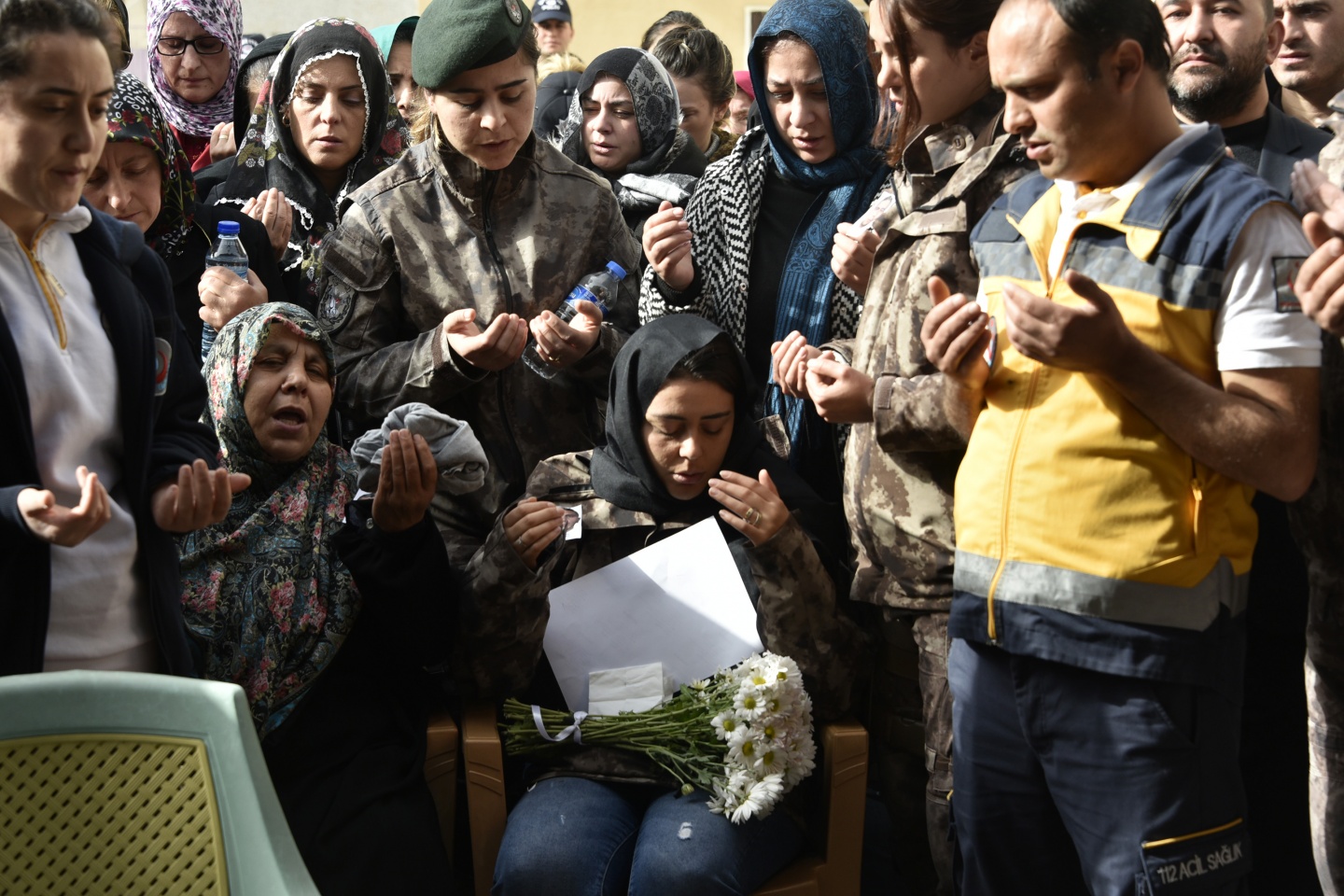 Gümüşhane şehidini gözyaşlarıyla uğurladı 20