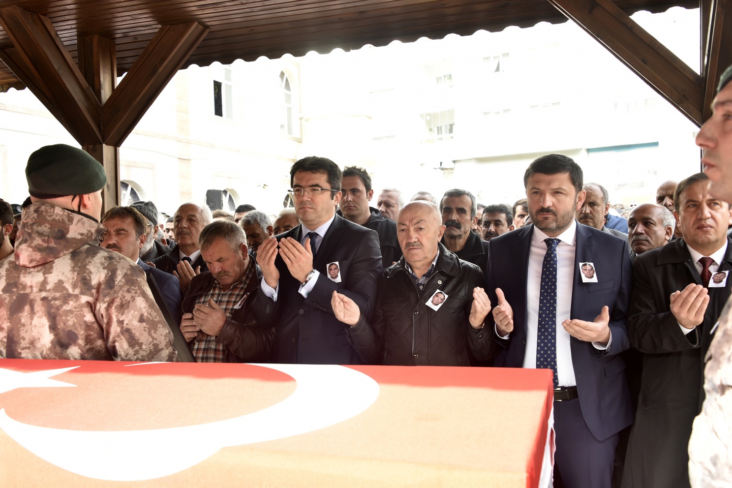 Gümüşhane şehidini gözyaşlarıyla uğurladı 23