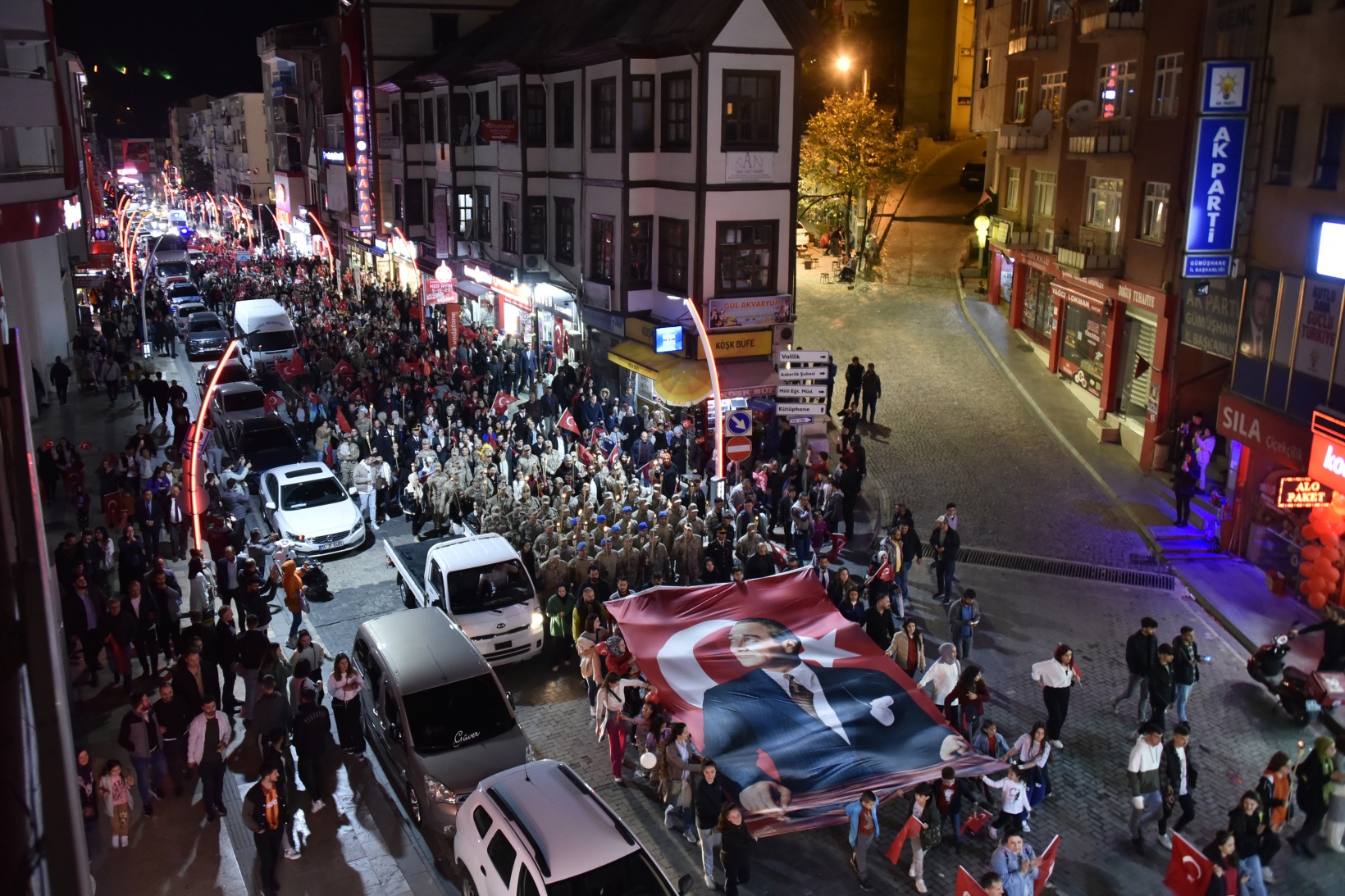 Gümüşhane’de fener alayı yürüyüşü gerçekleştirildi   109