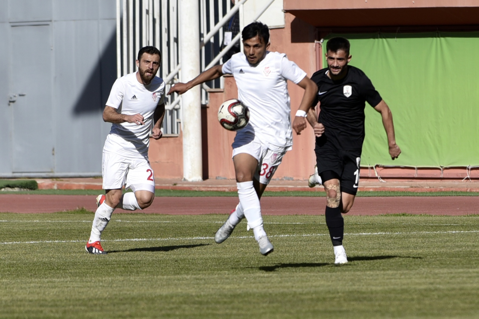 Gümüş sahasında kayıp: 0-1 16