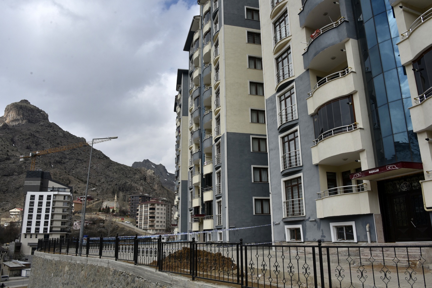 Felaketin boyutları gün ışıyınca ortaya çıktı 31