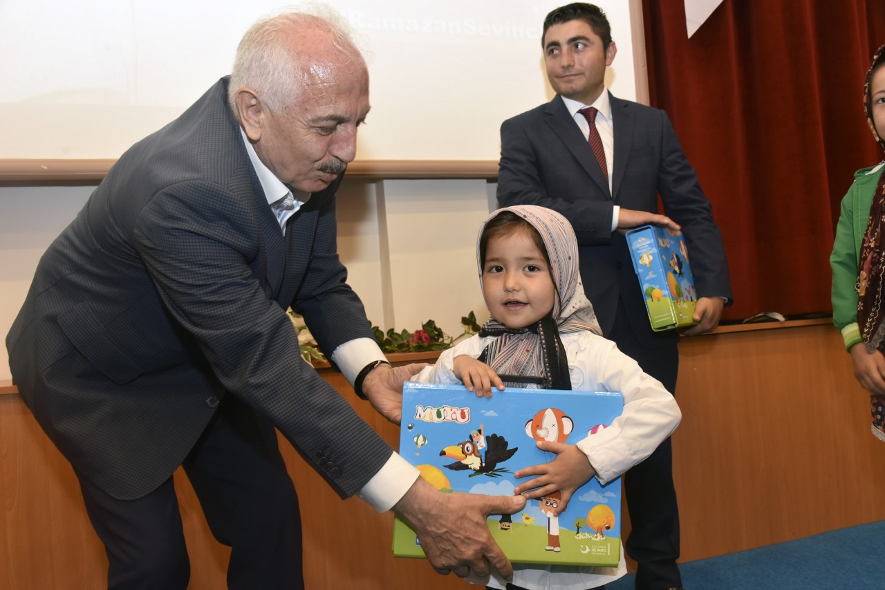 Gümüşhane'deki göçmenler iftar yemeğinde buluştu 24