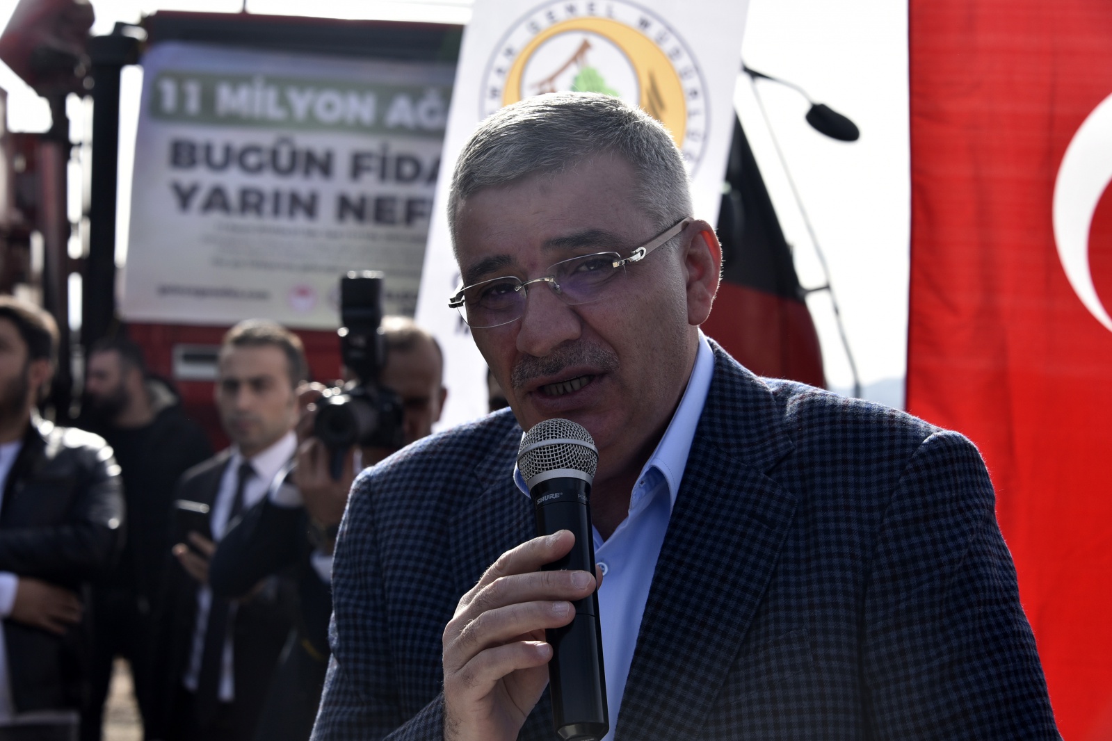 Gümüşhane’de 'Milli Ağaçlandırma Gününde' 70 bin fidan toprakla buluştu 2