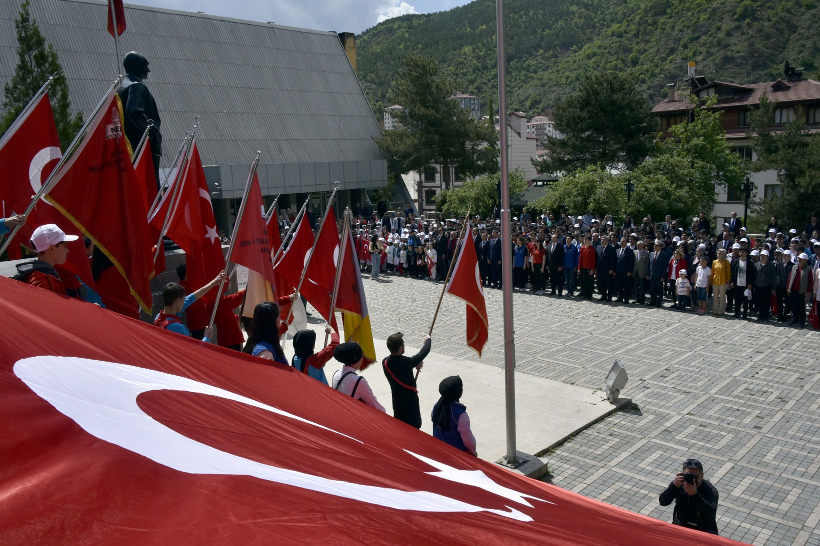 Gümüşhane’de 19 Mayıs’a coşkulu kutlama 28