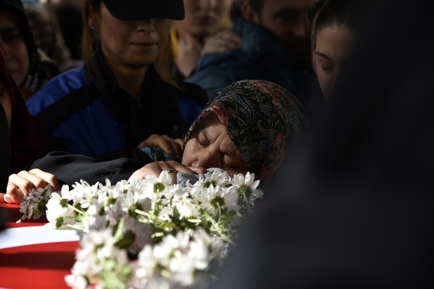 Gümüşhane şehidini gözyaşlarıyla uğurladı 42