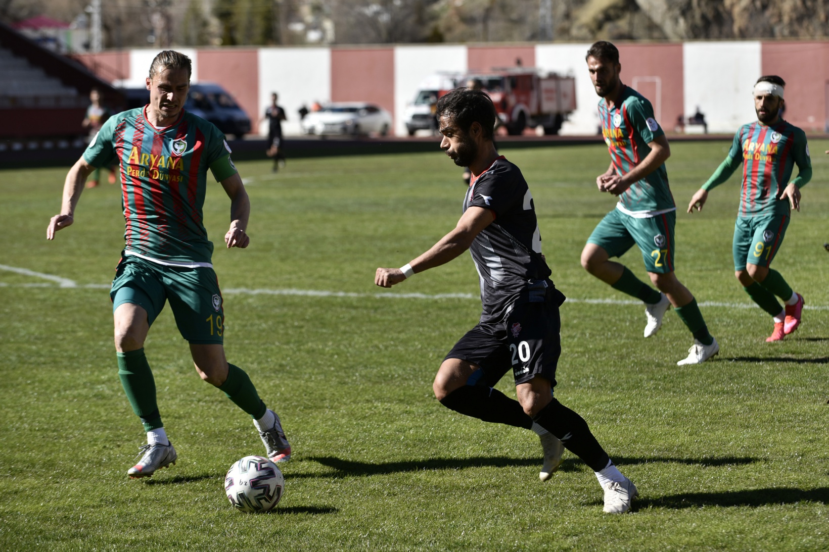 Gümüş kayıplarda: 0-2 23