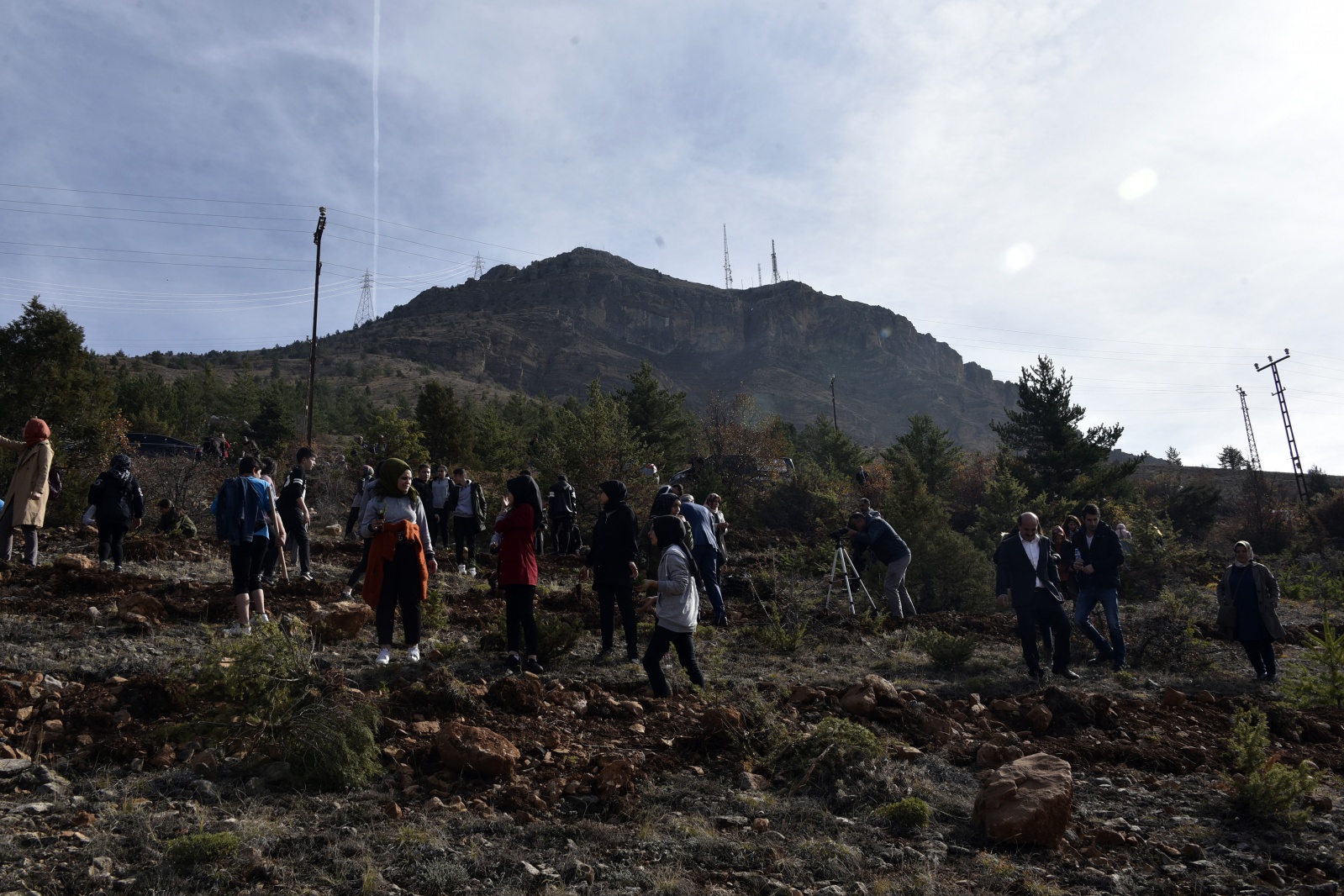 Gümüşhane’de 'Milli Ağaçlandırma Gününde' 70 bin fidan toprakla buluştu 7