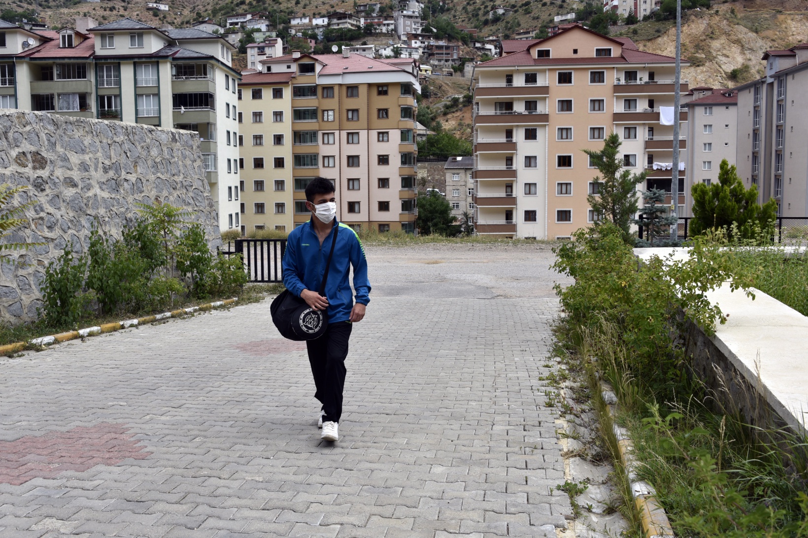 Babasının hayatını sonlandıran ‘su’ ona hayat verdi 8
