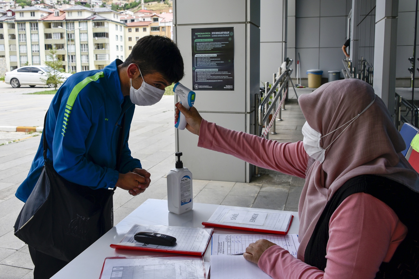 Babasının hayatını sonlandıran ‘su’ ona hayat verdi 12