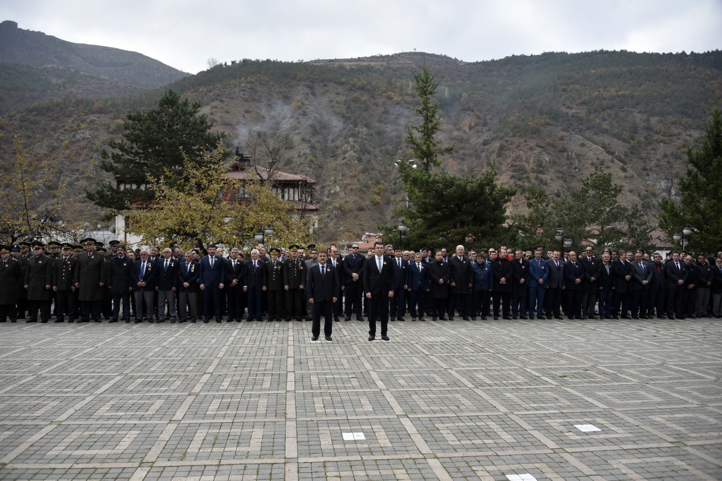 Ulu Önder vefatının 79.yıldömünde Gümüşhane’de anıldı 9