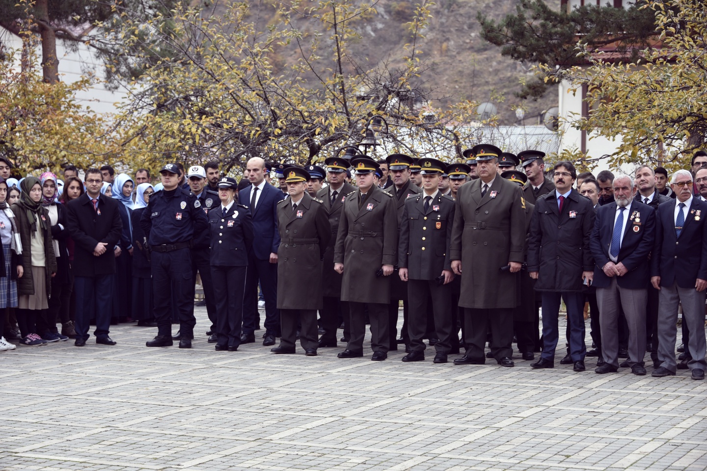 Ulu Önder vefatının 79.yıldömünde Gümüşhane’de anıldı 31