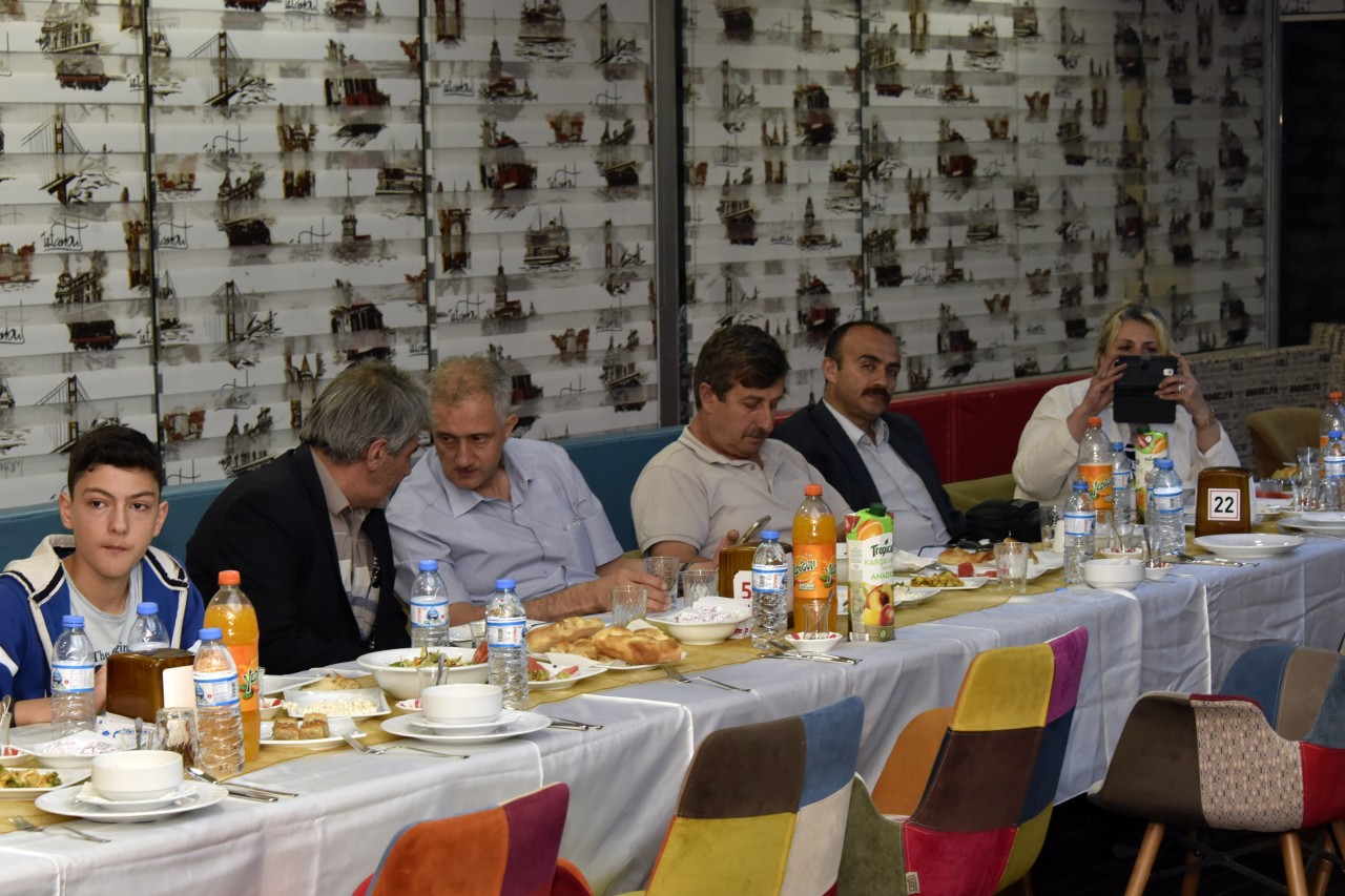 GÜSİAD iftar programında sorunları sıraladı 5