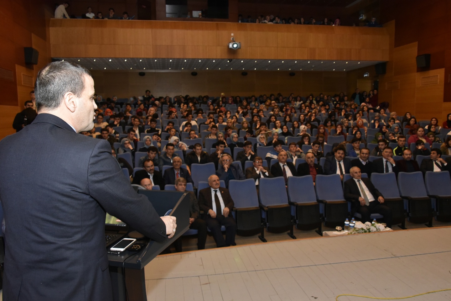 Gümüşhane’de 'Kazakistan ve Ahmet Yesevi' konulu konferans düzenlendi 7