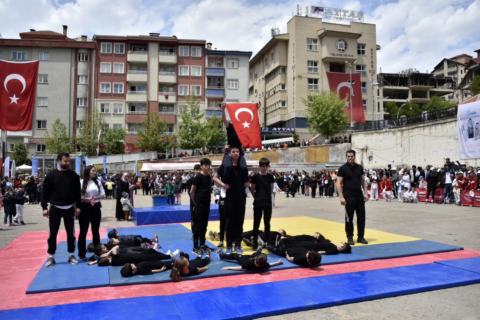Gümüşhane’de 19 Mayıs’a coşkulu kutlama 70