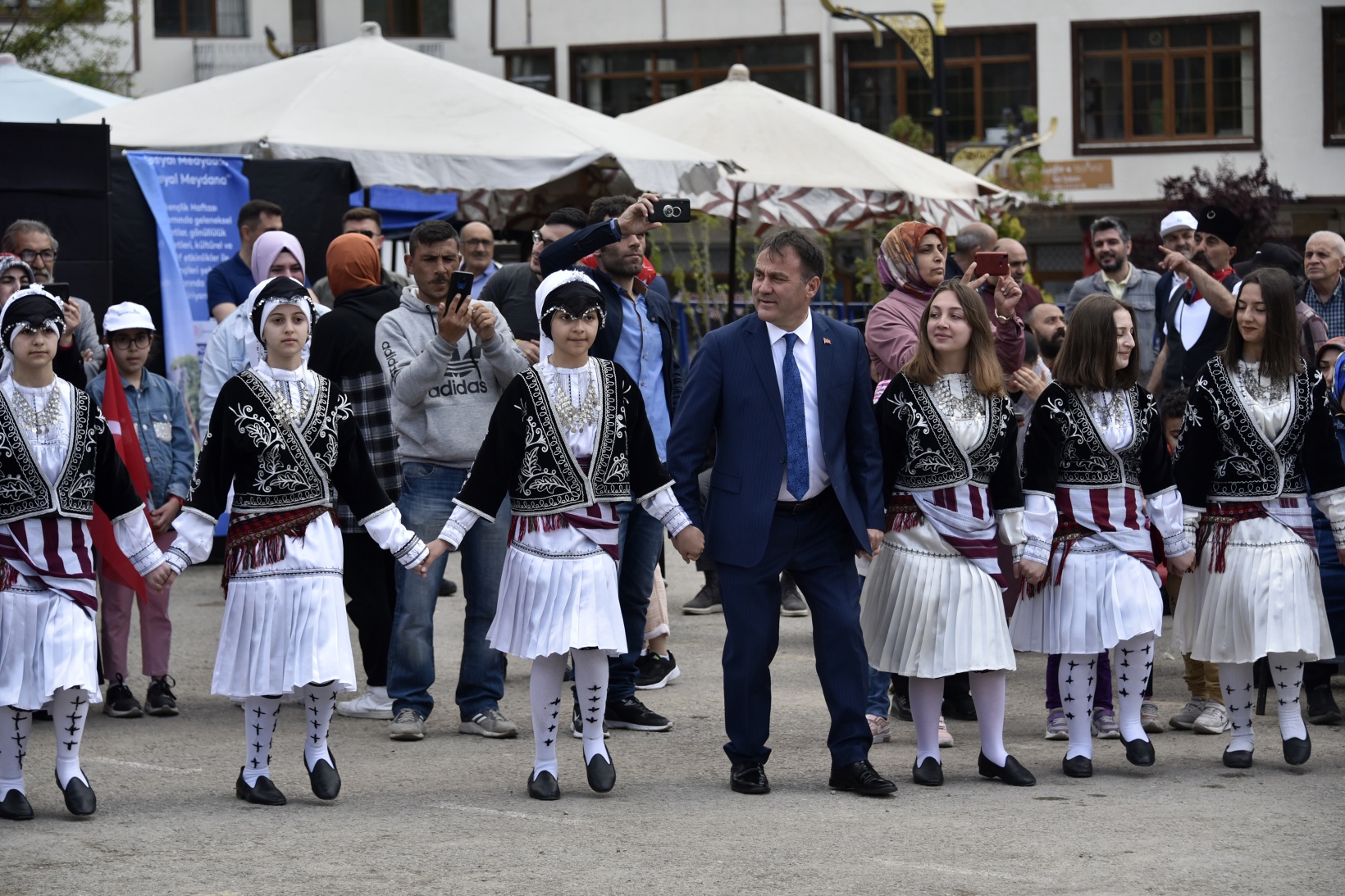 Gümüşhane’de 19 Mayıs’a coşkulu kutlama 72