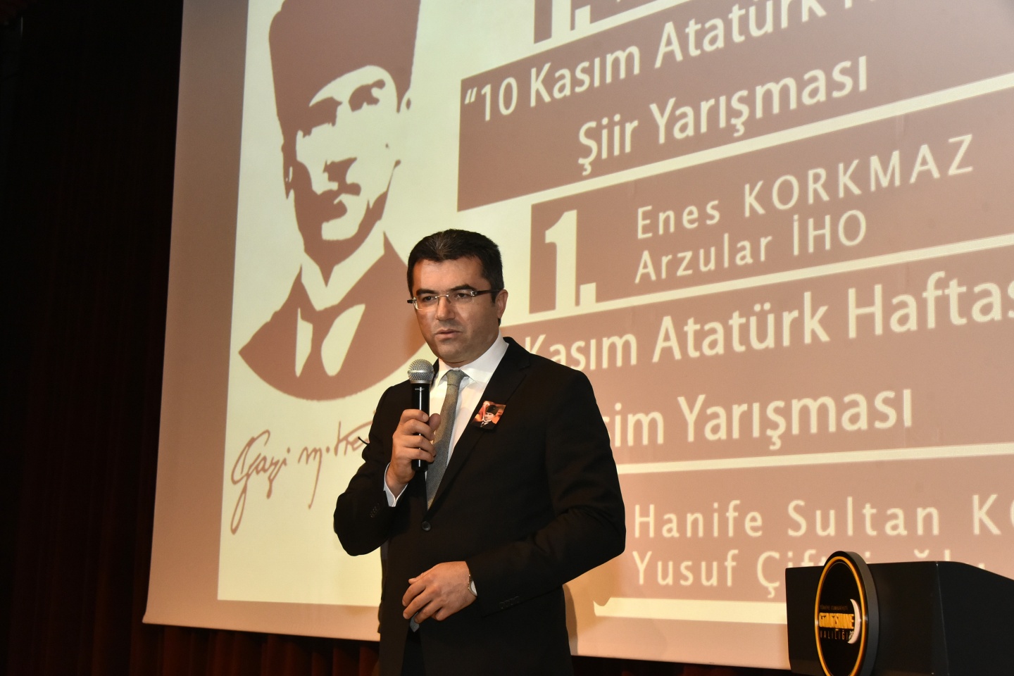 Ulu Önder vefatının 79.yıldömünde Gümüşhane’de anıldı 64