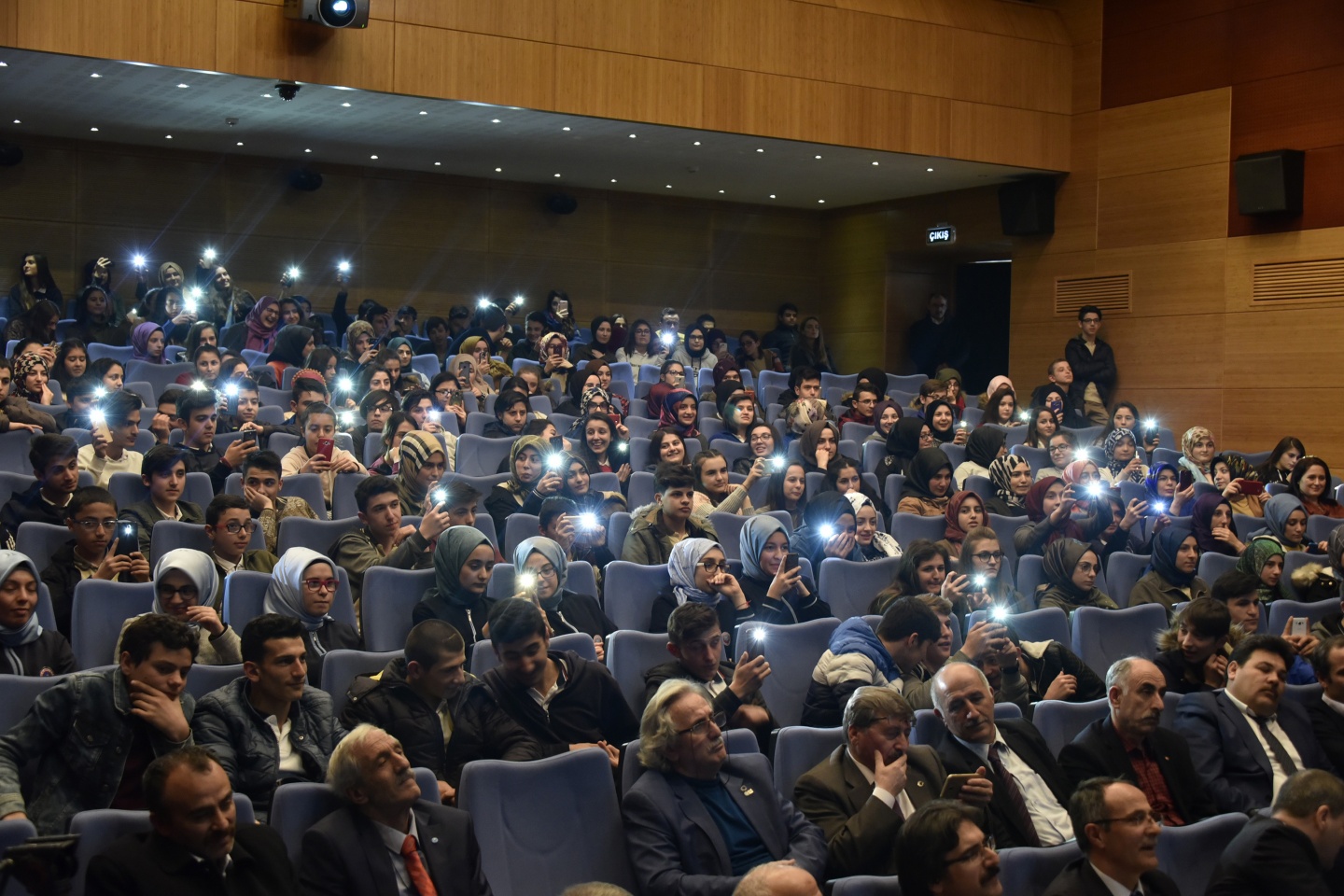 Gümüşhane’de 'Kazakistan ve Ahmet Yesevi' konulu konferans düzenlendi 18