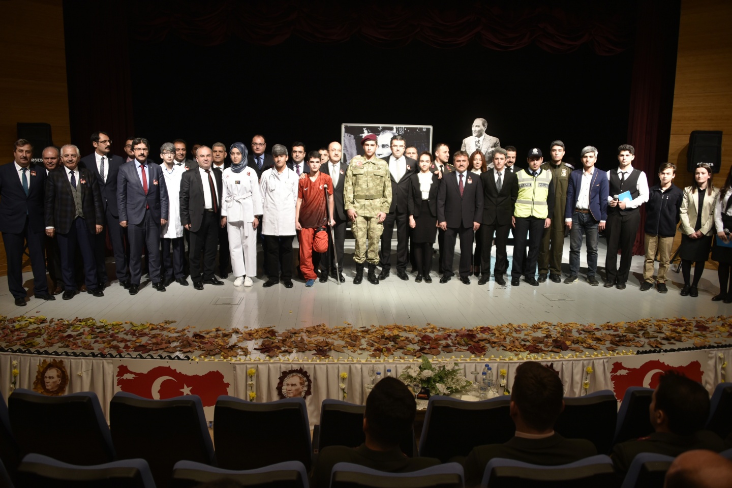 Ulu Önder vefatının 79.yıldömünde Gümüşhane’de anıldı 97